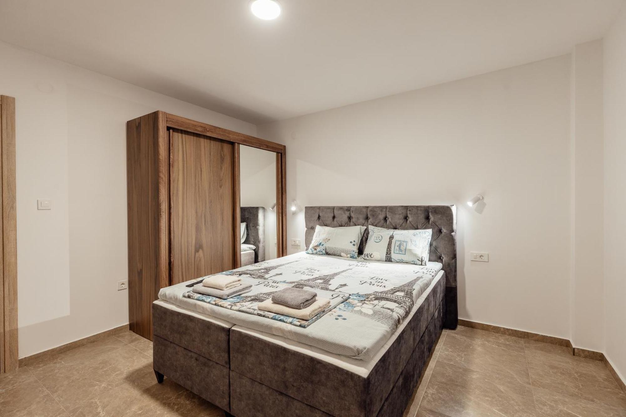 Magnolija apartmani Igalo Buitenkant foto
