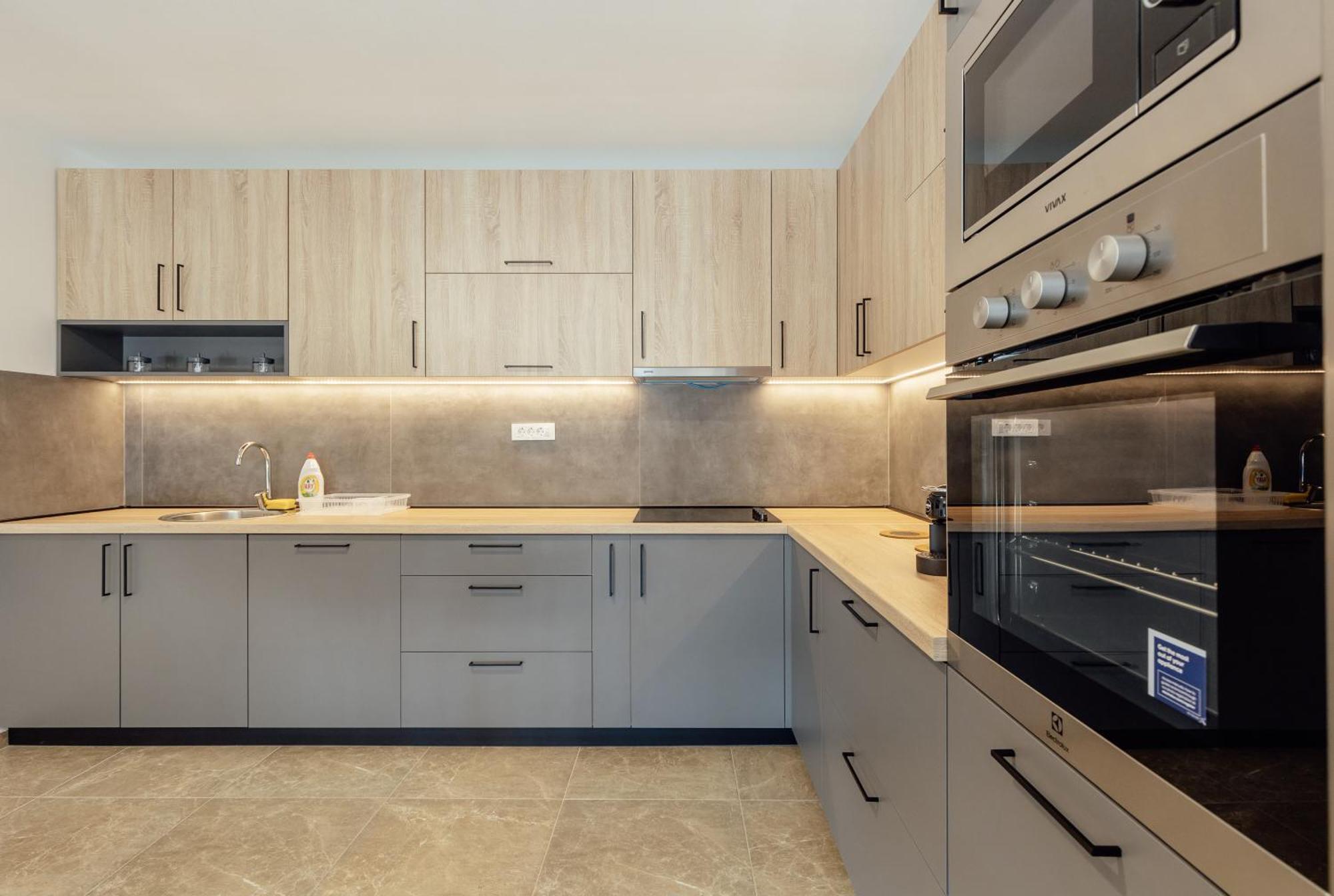 Magnolija apartmani Igalo Buitenkant foto