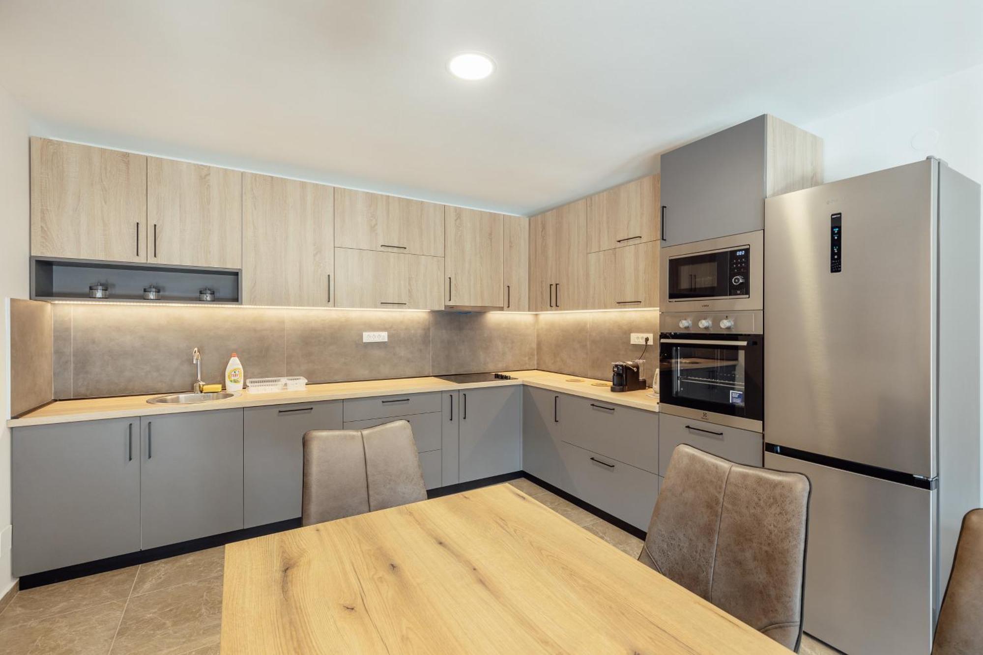 Magnolija apartmani Igalo Buitenkant foto