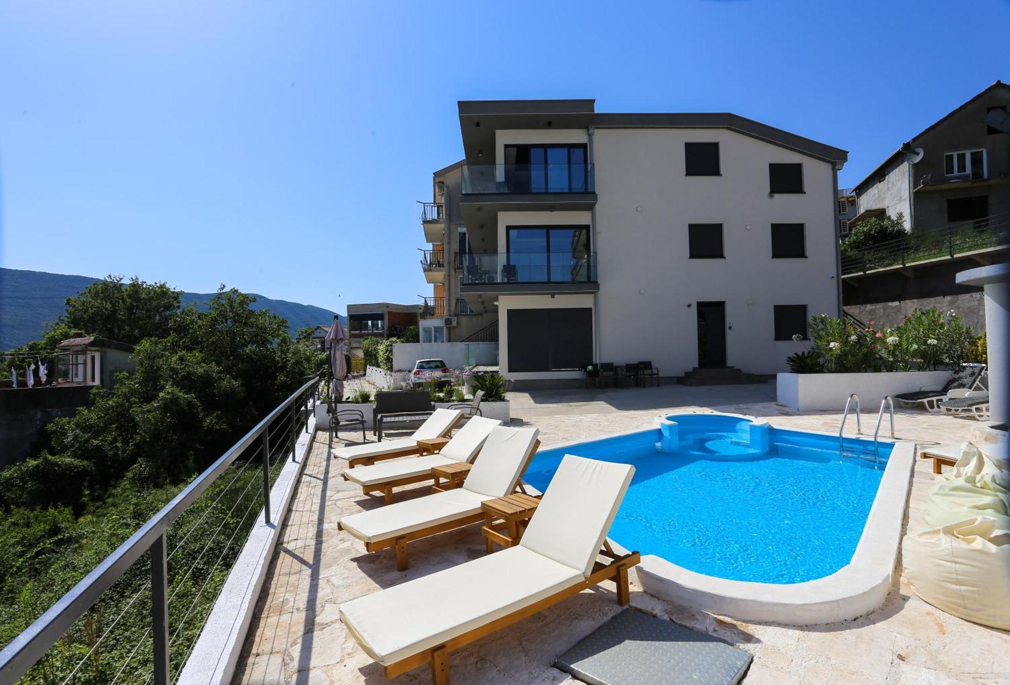 Magnolija apartmani Igalo Buitenkant foto