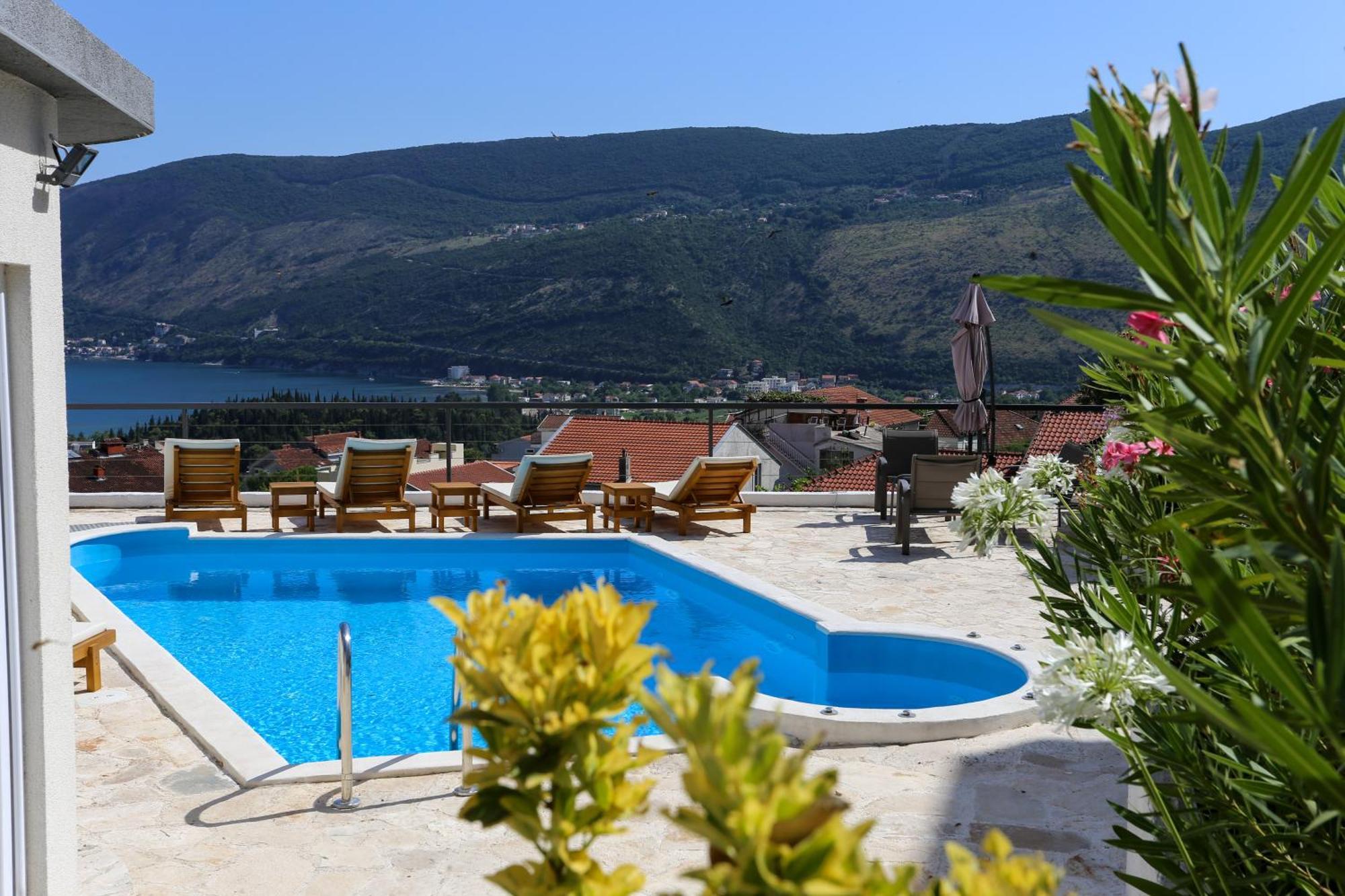 Magnolija apartmani Igalo Buitenkant foto